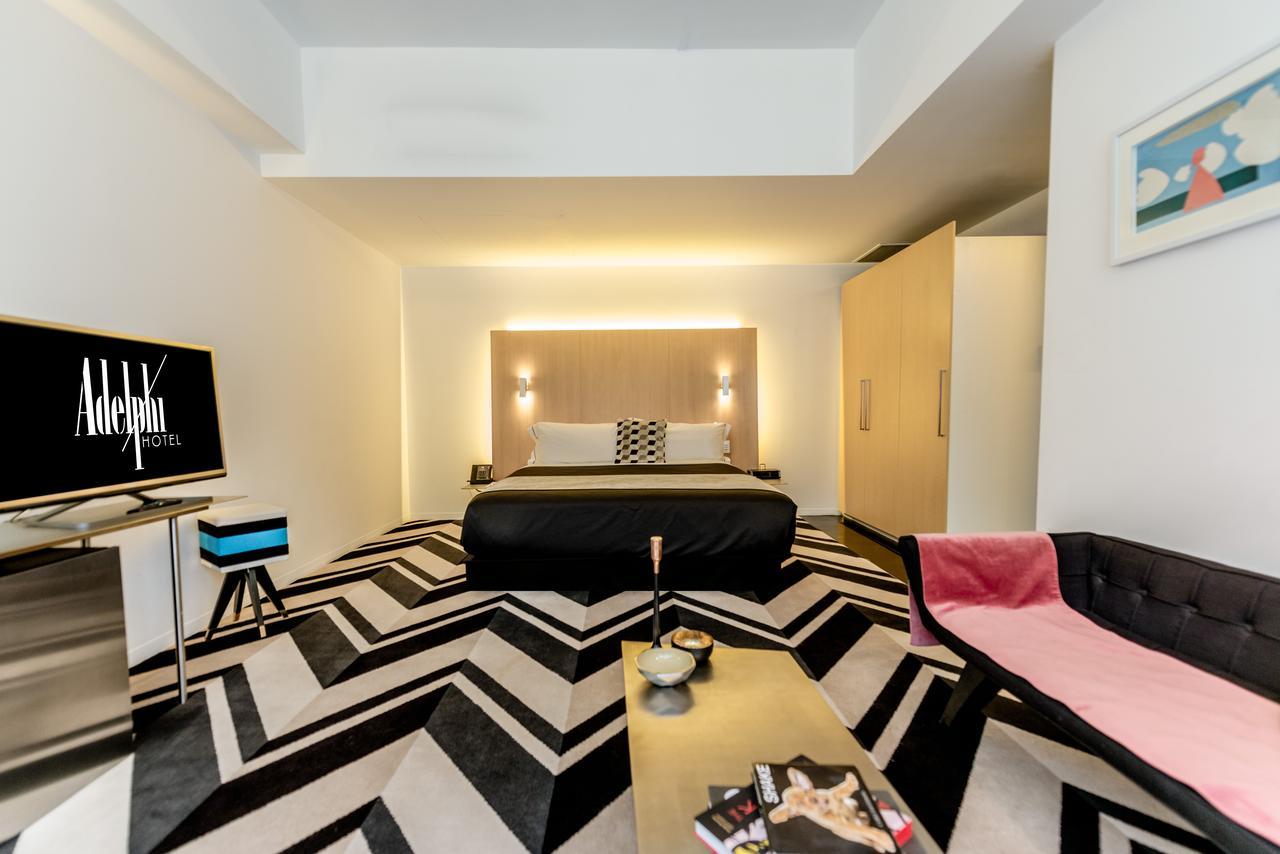 อะเดลฟี โฮเต็ล Hotel เมลเบิร์น ภายนอก รูปภาพ A room at Adelina Bangkok