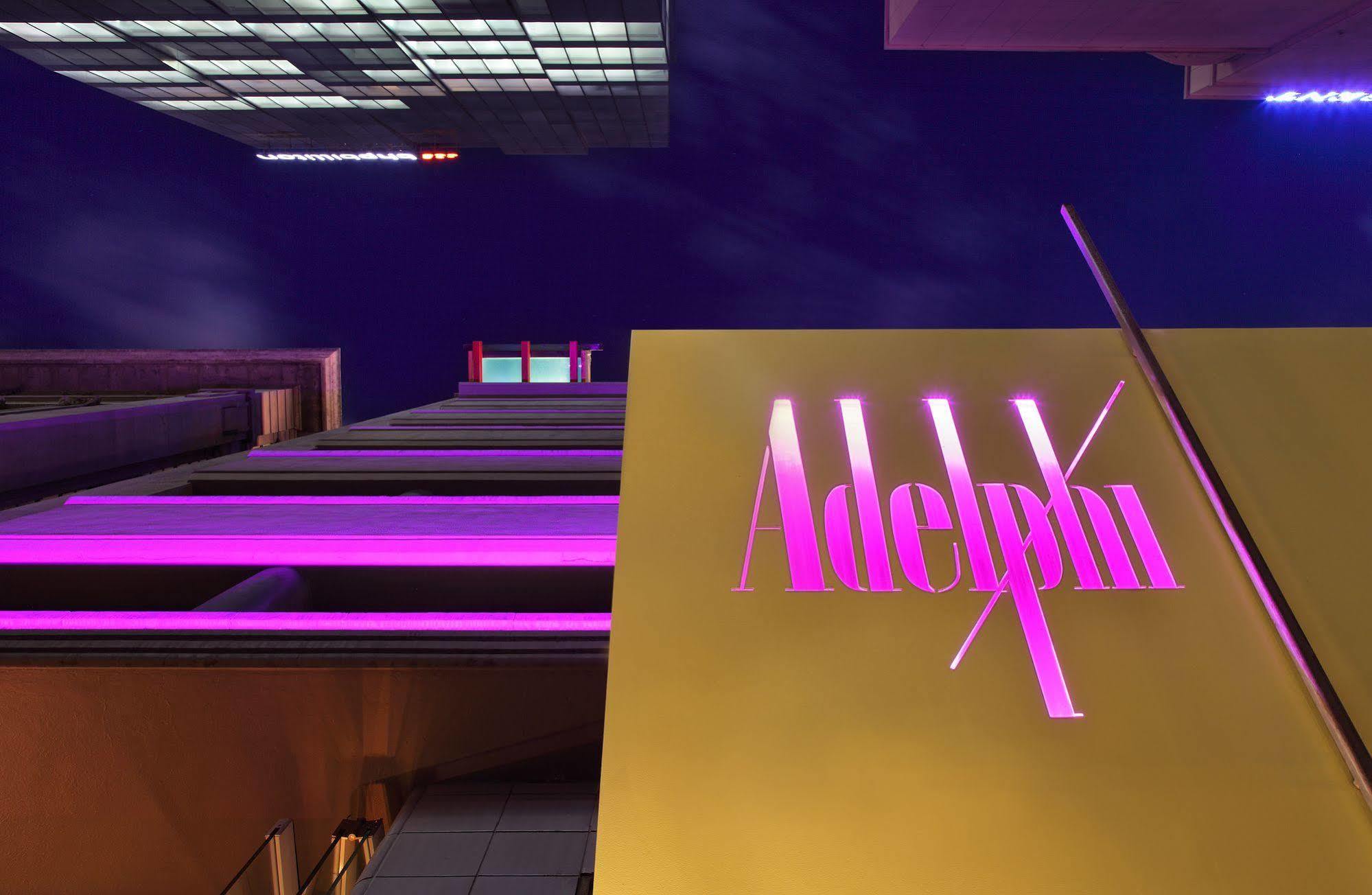 อะเดลฟี โฮเต็ล Hotel เมลเบิร์น ภายนอก รูปภาพ The logo of the nightclub
